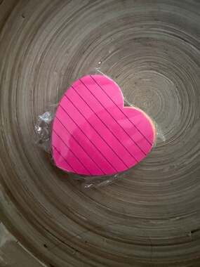 Rainbow Heart Shaped Die-Cut Lined Sticky Note Pad Set